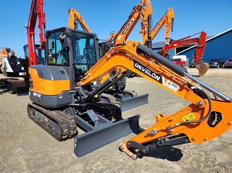 dx42-7 mini excavator|DEVELON DX42.